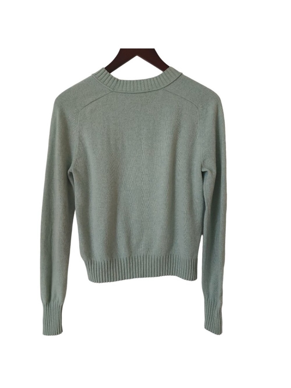 Everlane Cashmere Wool Blend
Crew neck Sweater - Picture 2 of 11